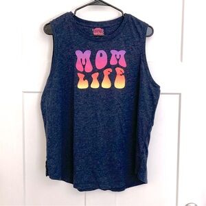 Home Free Women ‘s Navy Tank Top, Size XXXL(22), Condition Excellent.
